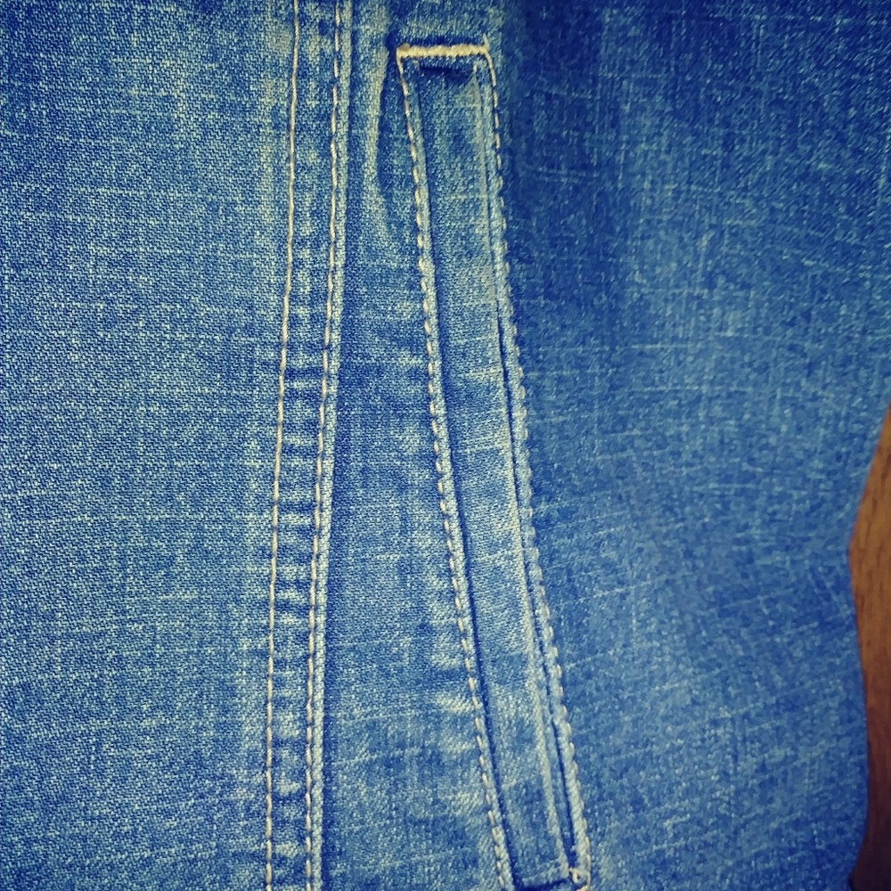 Jean Jacket - Picture 5 of 6